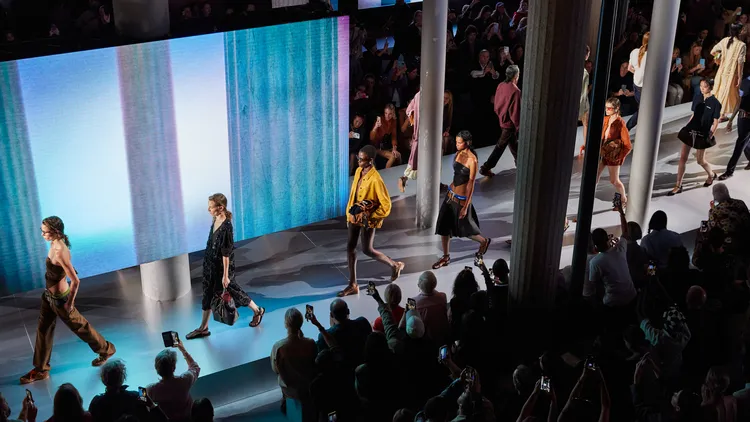 MIU MIU 2024春夏大秀。品牌提供