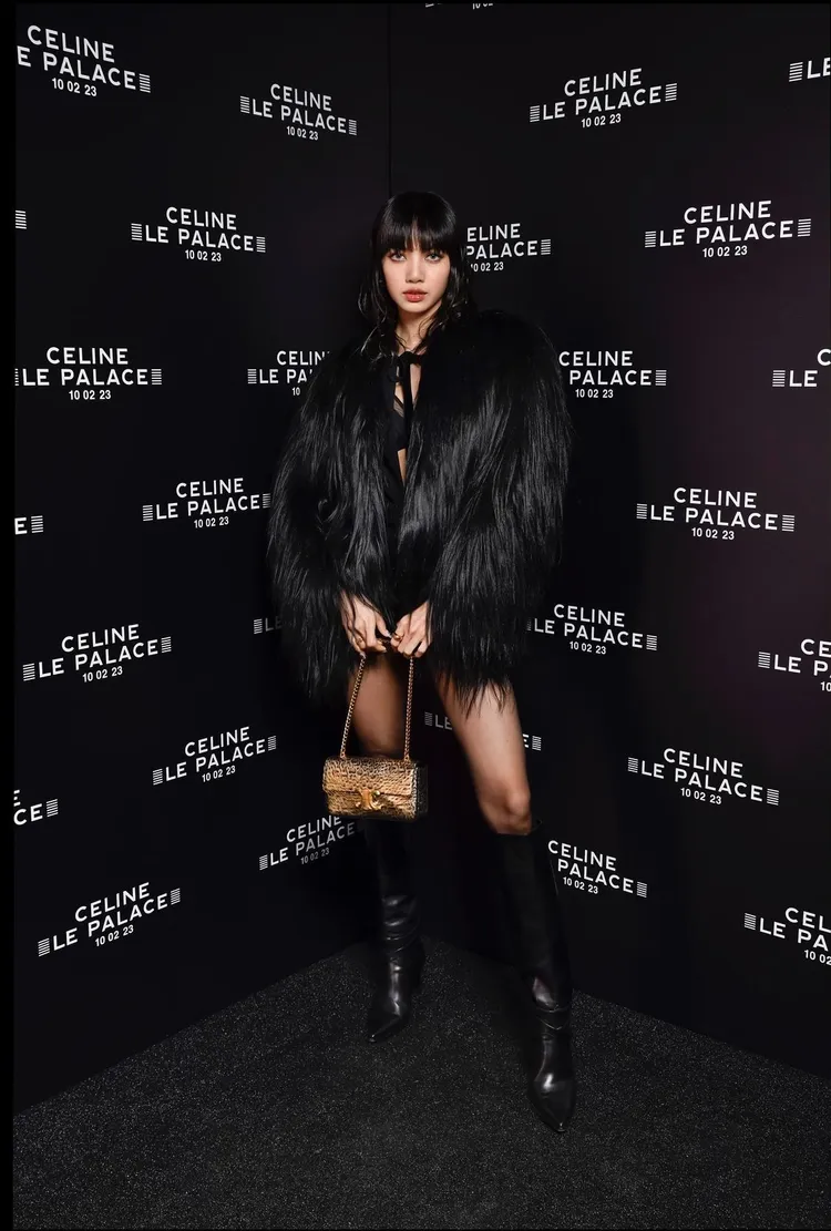 Lisa深受國際精品青睞，擔任多個全球品牌大使。翻攝Lisa IG