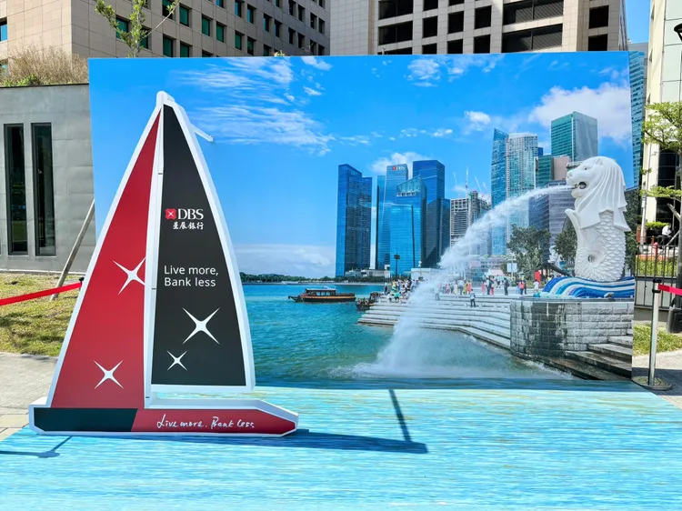 星展與臺北市政府攜手共同打造「星展新加坡歡樂城」，於大港墘公園復刻新加坡許多著名地標，邀請民眾來參觀打卡抽獎，感受獅城魅力。