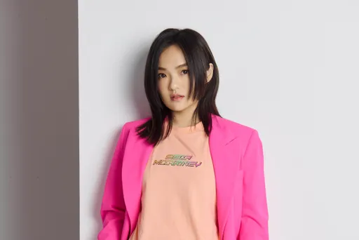 徐佳莹竟变「带货女王」?! 攻蛋前闭关卖「奢侈品」