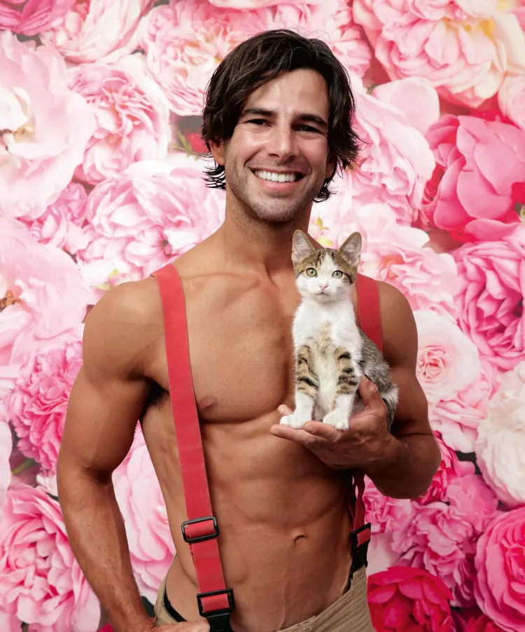 ©Australian Firefighters Calendar