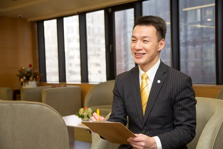 永慶房屋人資部協理塗振宏表示，永慶月月發放「有薪充電假」，已經有超過千位以上經紀人獲得且使用。永慶房產提供