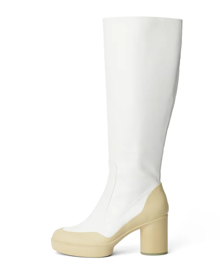 SHAPE SCULPTED MOTION 55白沙棕，1萬980元。品牌提供