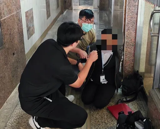 丈夫捧350萬元找女子面交 妻不忍了!找警方出手破局