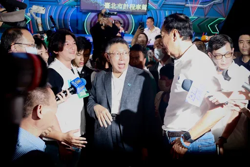 藍白不合「郭柯合」?他爆郭台銘願用民調定正副 郭辦回應了