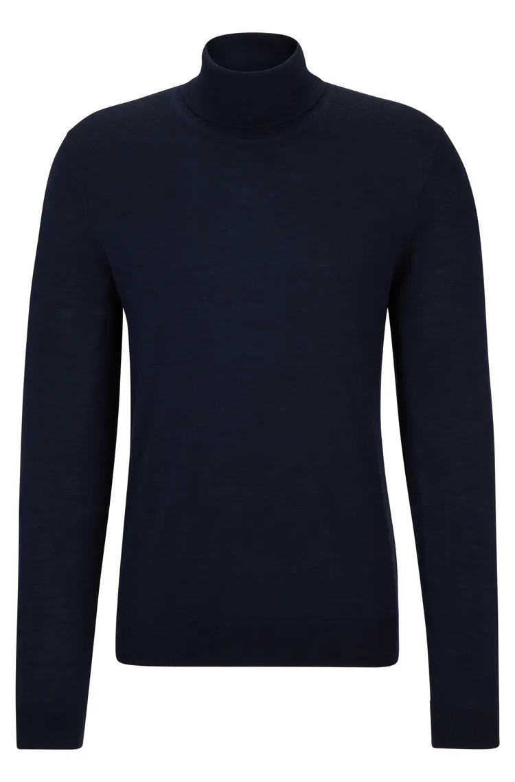 深藍色高領喀什米爾針織衫，2萬1900元。品牌提供