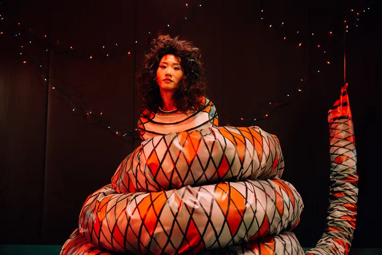 Lulu致敬文英阿姨的扮相逗趣。金馬執委會提供