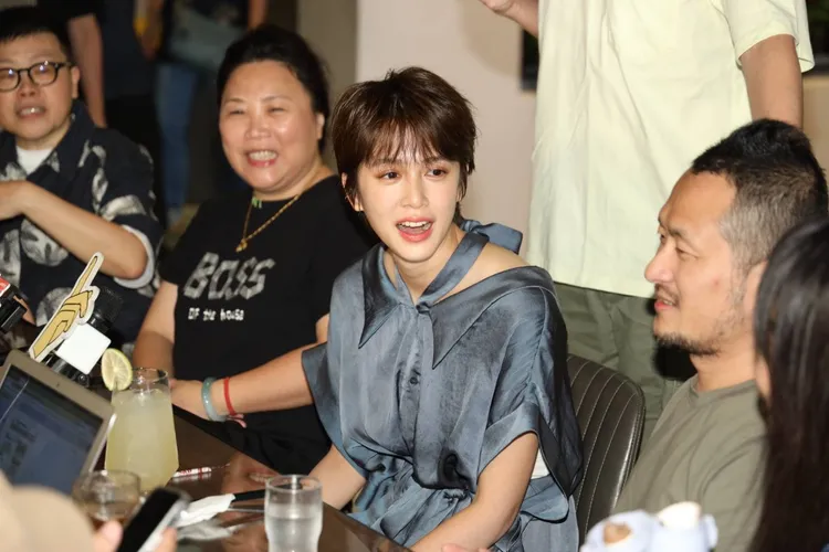 劉奕兒感謝貴人九把刀。娛樂中心攝