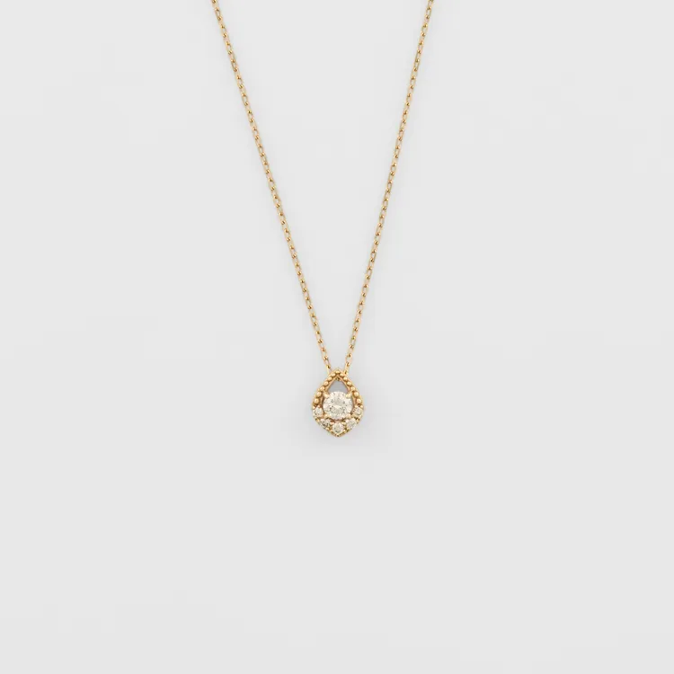 鑽石限定項鍊，1萬5400元。品牌提供