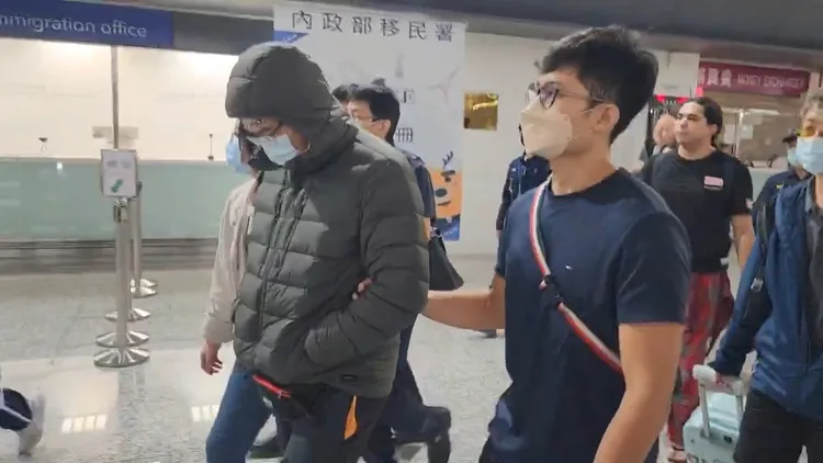 林裕紘搭機返台。讀者提供