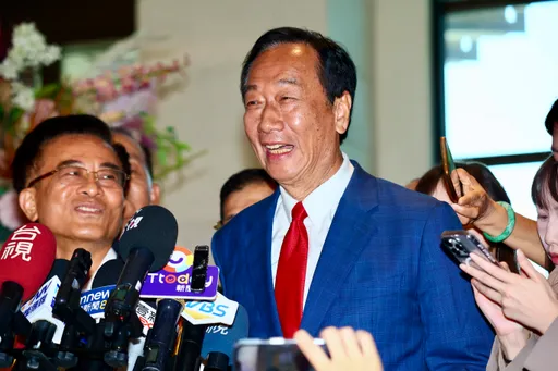 盼郭台銘當選「下屆總統」! 王建煊:別成為台灣歷史罪人