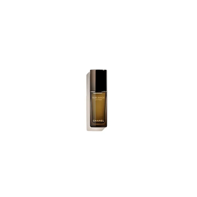 奢華極萃肽金賦活油，15ml／2萬790元。品牌提供