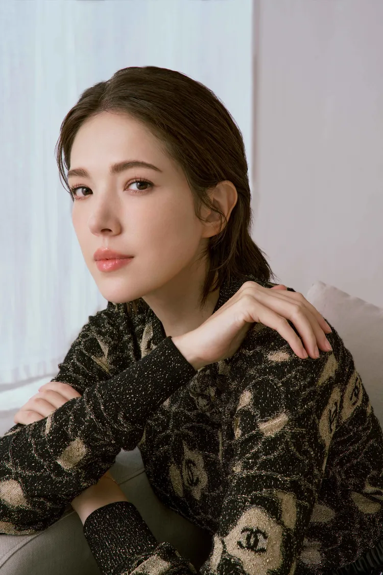 許瑋甯剛以《她和她的她》奪下今年金鐘獎迷你劇集電視電影女主角獎。品牌提供