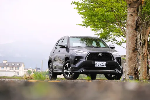 壹蘋試駕|Toyota Yaris Cross尺碼小巧空間大 五育均衡節能是強項