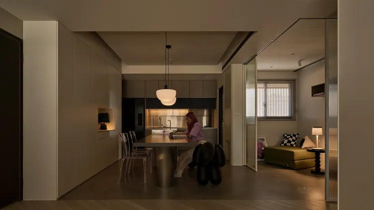 吳映潔新家的簡約裝潢。翻攝吳映潔臉書