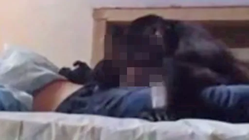 住飯店沒關窗　年輕男竟被猴子脫褲性侵犯