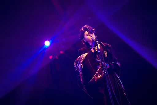 蔡徐坤「一夜情風暴」後完全放飛 轉型壞男孩「我也有需求」網驚呆