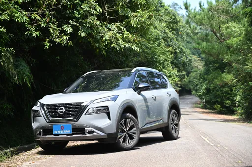 壹苹试驾|NISSAN X-TRAIL轻油电 同级国产休旅最高CP推荐 旗舰版车型规配懒人包
