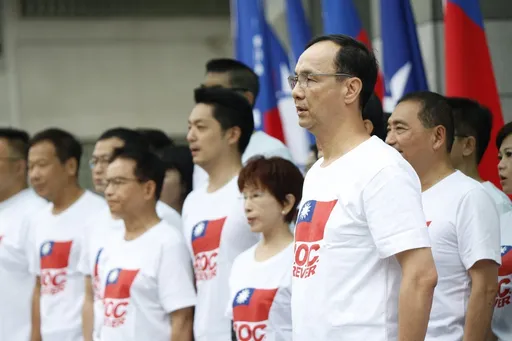 小辣椒發威!洪秀柱國慶日嗆民進黨「沒種豎仔」 有膽就宣布台獨