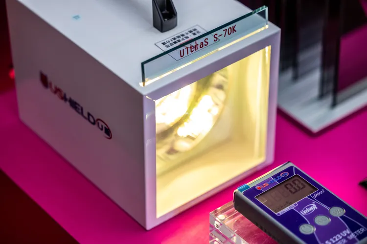 「Ultra-S隔熱紙系列」在UV紫外線穿透率儀器測量之下能展現出0%的UV紫外線穿透率。業者提供