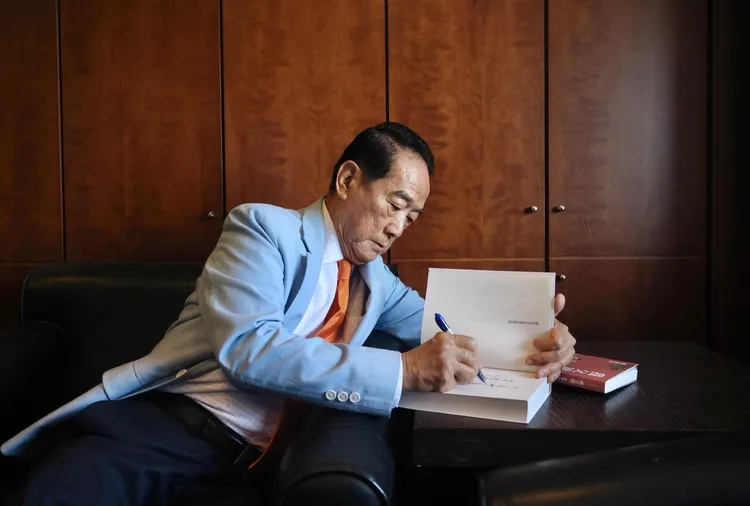 宋楚瑜今發表新書，侃侃而談過往省府經驗。林林攝