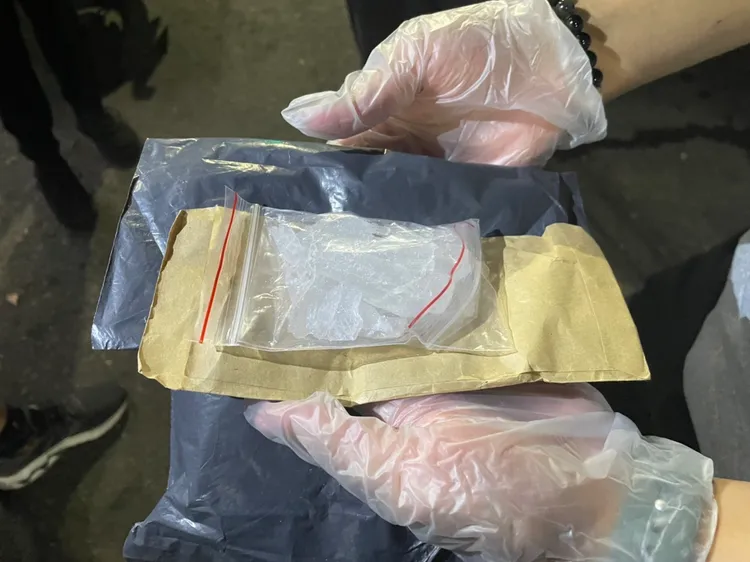 警方在車上起出安毒。警方提供