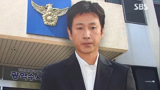 被拔100根毛髮！李善均毒品檢驗結果出爐　明2度遭警約談