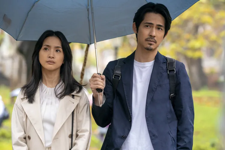 周渝民（右）和林依晨有大尺度床戲。甲上提供