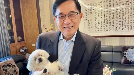 各總統參選人「無可迴避的一題」 媒體人:都跟他有過密切互動