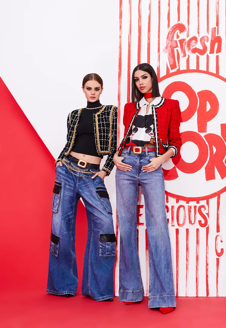 alice + olivia本季以細膩做工展現美式浪漫奢華的氛圍。品牌提供