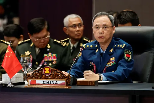 中国防长空悬!东协防长扩大会议 共军中将出席