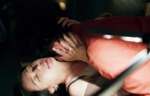 曾敬驊辦公桌撲倒連結賈靜雯 激情66秒網友看得滿臉通「黃」