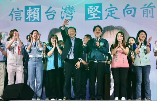 賴清德站台挺王世堅!大讚立院即戰力 「8艘潛艦國造給你處理」