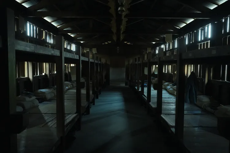 重現綠島新生訓導處宿舍場景。客台提供