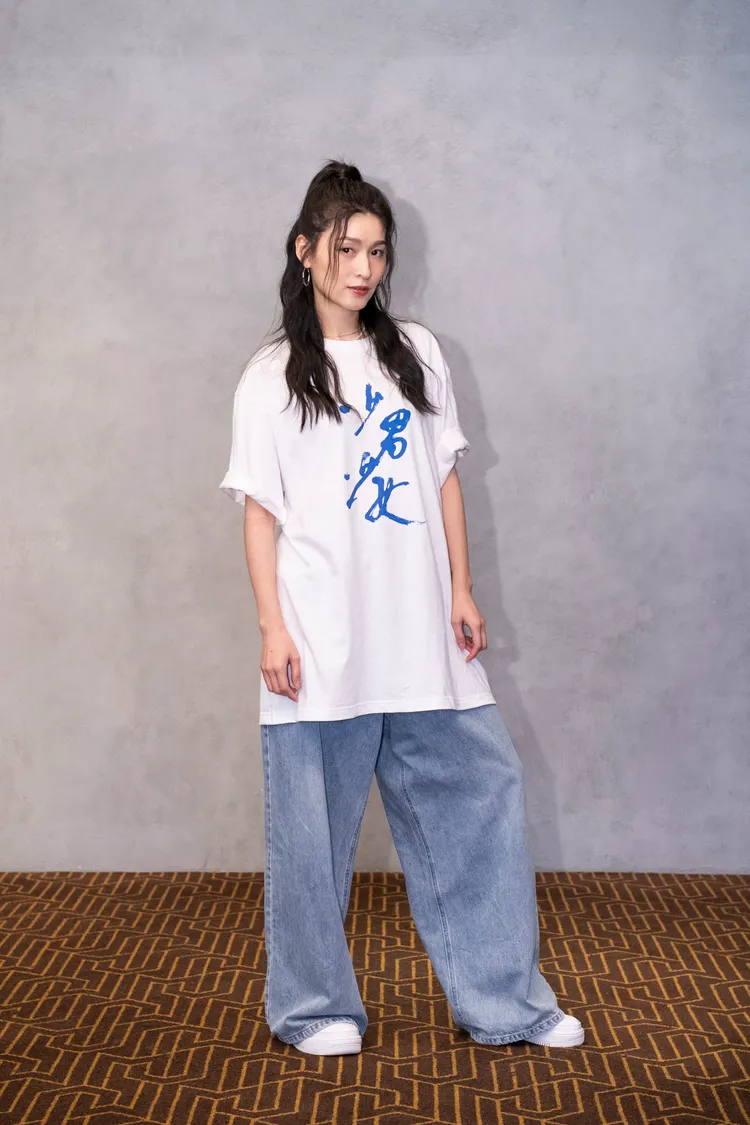 管罄戲外不排斥當媽。華納兄弟提供