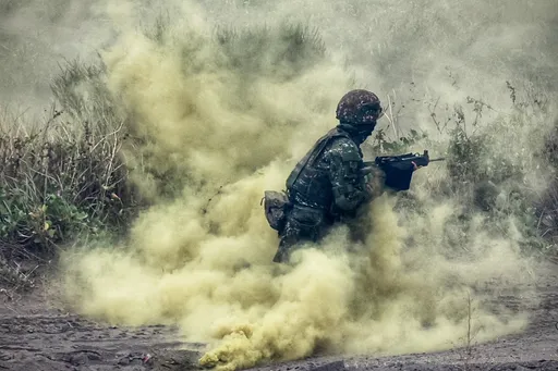 靶場爆炸!士官遭迫砲炸傷手臂及眼瞼 軍方急回應