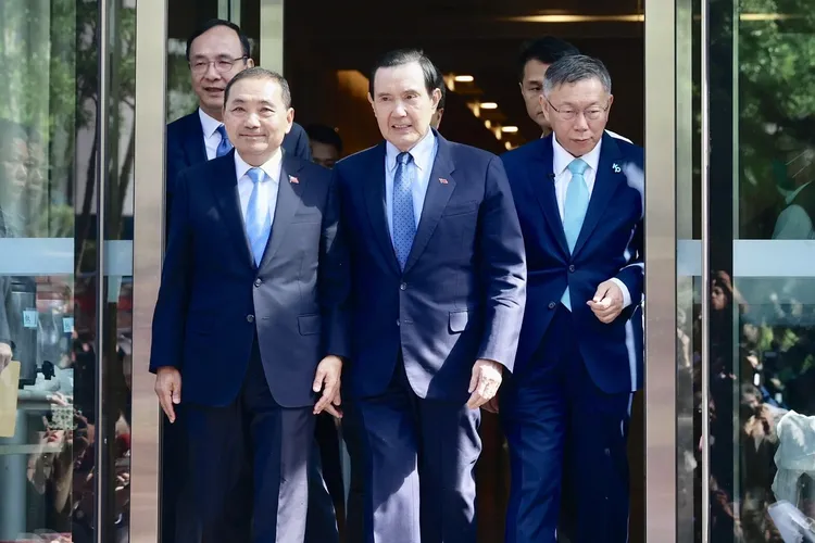 馬英九15日擔任藍白協商見證人。林林攝
