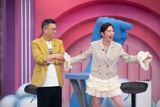 王家梁在客廳點燃「鼠尾草」 許維恩差點流產緊急打安胎針