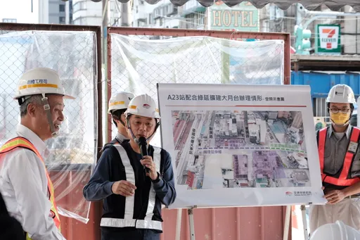 中壢火車站周遭交通困擾在地民眾 魯明哲籲:加速3大建設讓中壢脫胎換骨