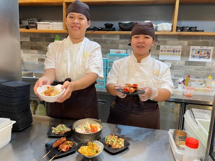 喜憨兒創作料理孕育自信與美味。翻攝畫面