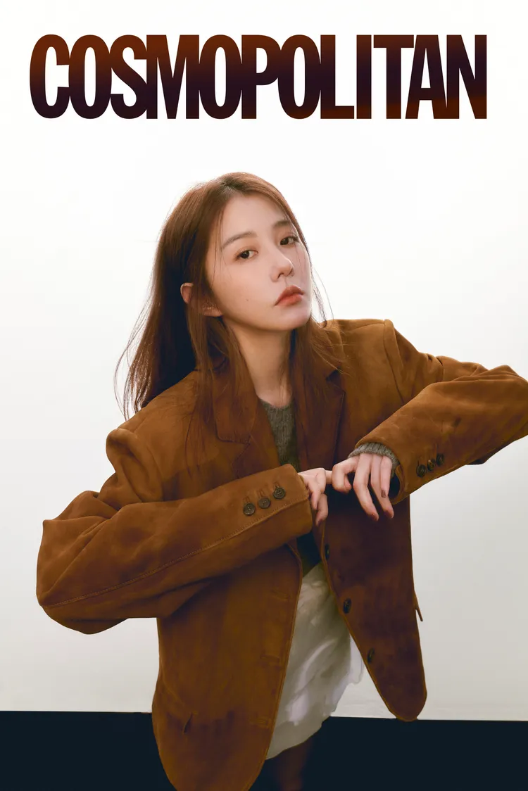   邵雨薇拍攝《COSMOPOLITAN柯夢波丹》封面。《COSMOPOLITAN柯夢波丹》提供