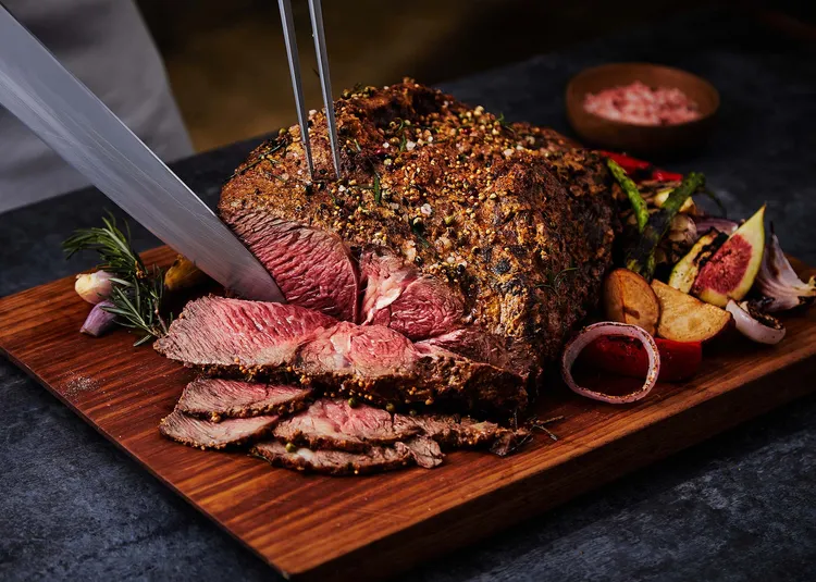 台南遠東香格里拉於大台南國際旅展推出年度餐券最低折扣67折起、Buffet早餐優惠券。業者提供