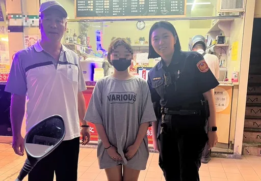 單親媽中風家計陷困頓 大一新生女兒休學一肩扛!北投警助她度難關