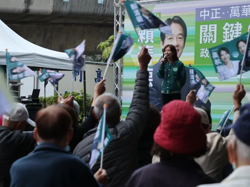 對決藍白亂！吳沛憶啟動政見座談　嗆5個大男人「把選總統當兒戲」