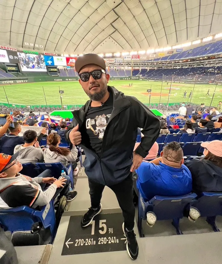 阿強從小就是一個棒球迷。獨一無二娛樂文化提供