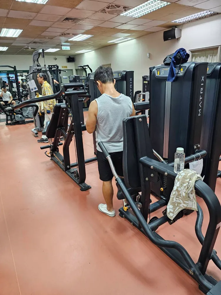 每個機台多數僅一台常排不到。王欣儀提供