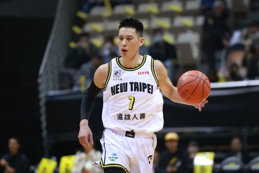 楊敬敏復出首次聯手林書豪！合飆32分　國王勝菲律賓勁旅奪東超2連勝