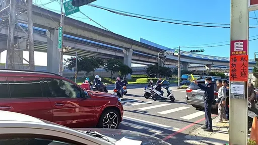 駕車左轉未讓對向直行車 碰!男騎士遭猛撞噴飛送醫不治