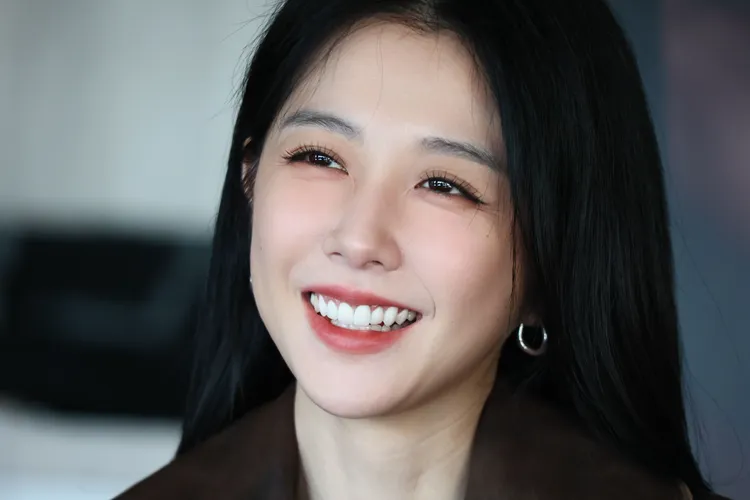 邵雨薇笑曝被媽可愛情勒置產房價隔年暴漲。彭欣偉攝