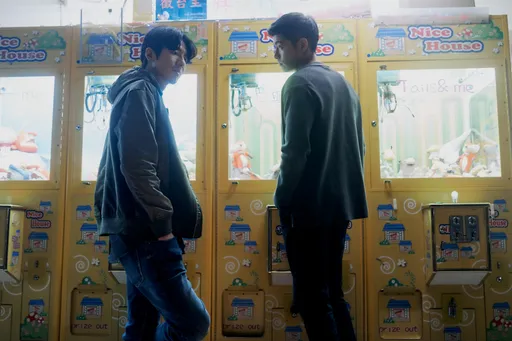 傅孟柏主動索吻 王柏傑自嘲:談戀愛喔